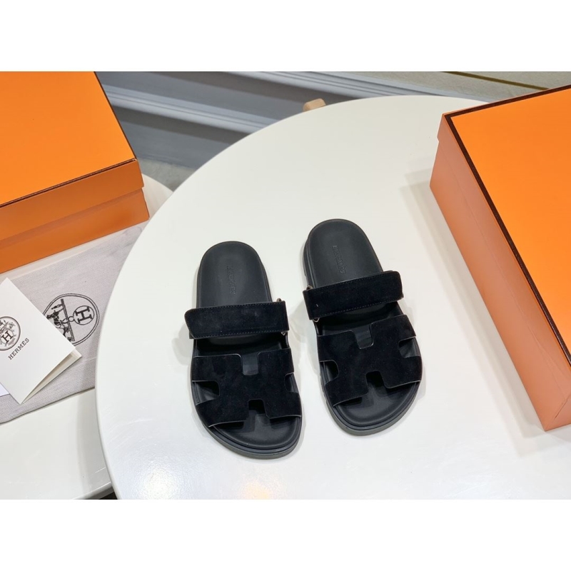 H**mes slippers